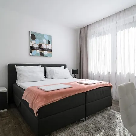 Vila Acadia D Slatine